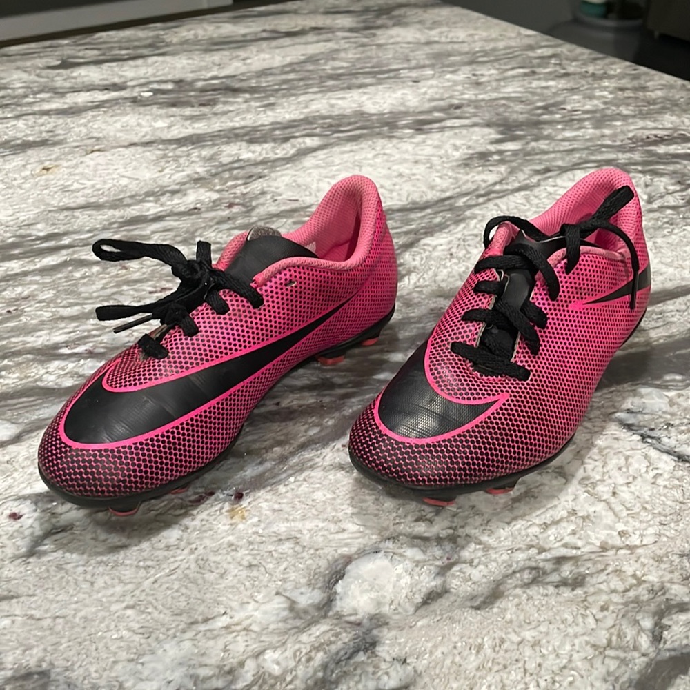 Girls Soccer Cleats